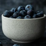 Blueberries for Dogs: Antioxidants, Brains & Dosage